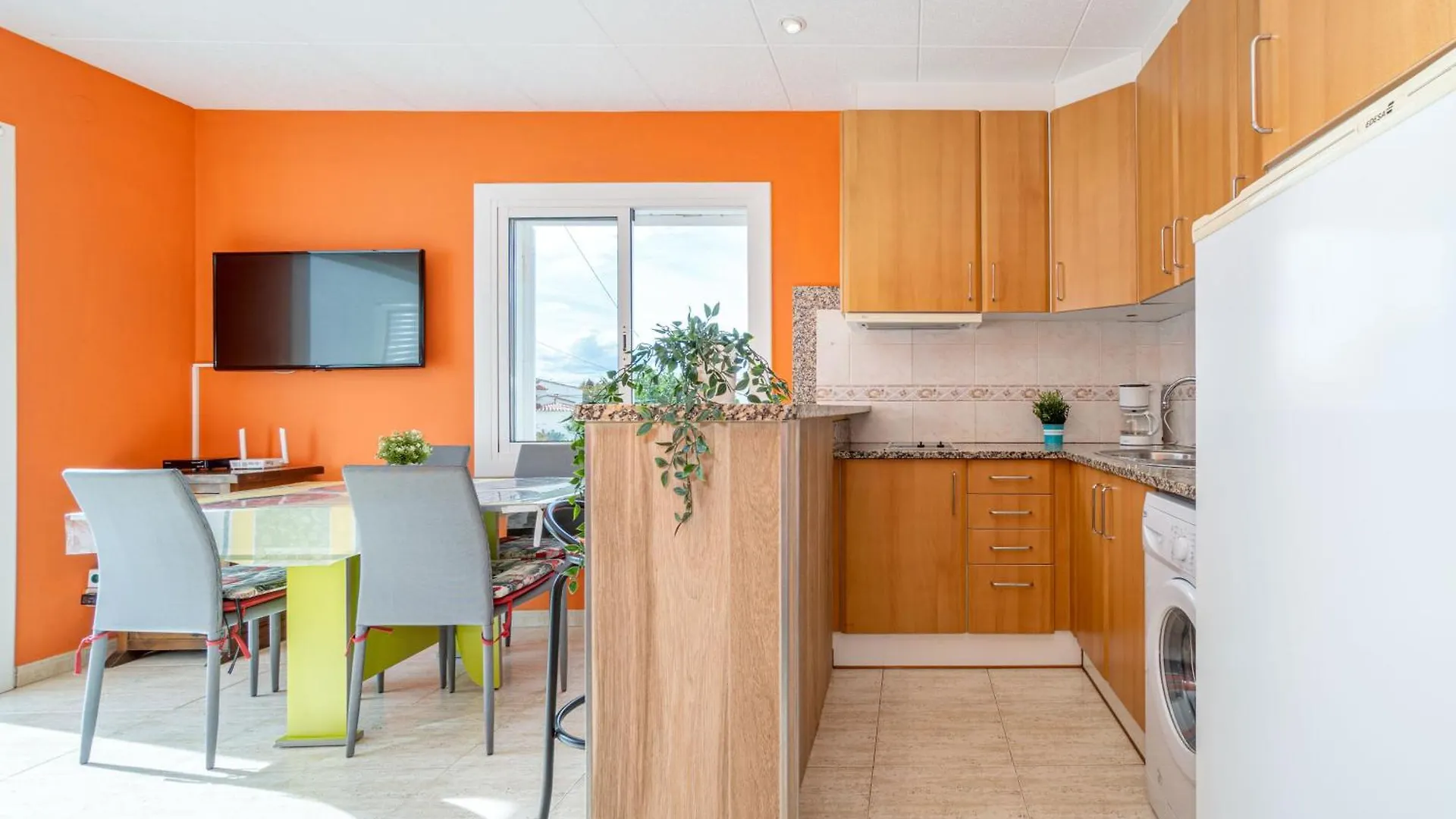 Apart-Rent Apartment Bahia 0012 Empuriabrava 0*,  Spain